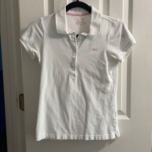 Great condition white collard Vineyard Vines tee